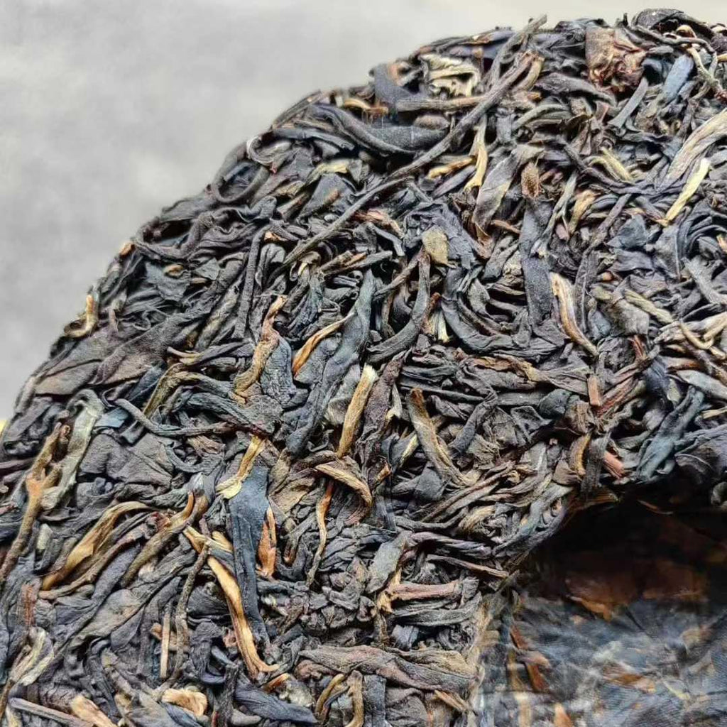 2003 Aged Raw Pu-erh Tea Cake (357g) – Premium Jingmai Ancient Tree "Export Edition"