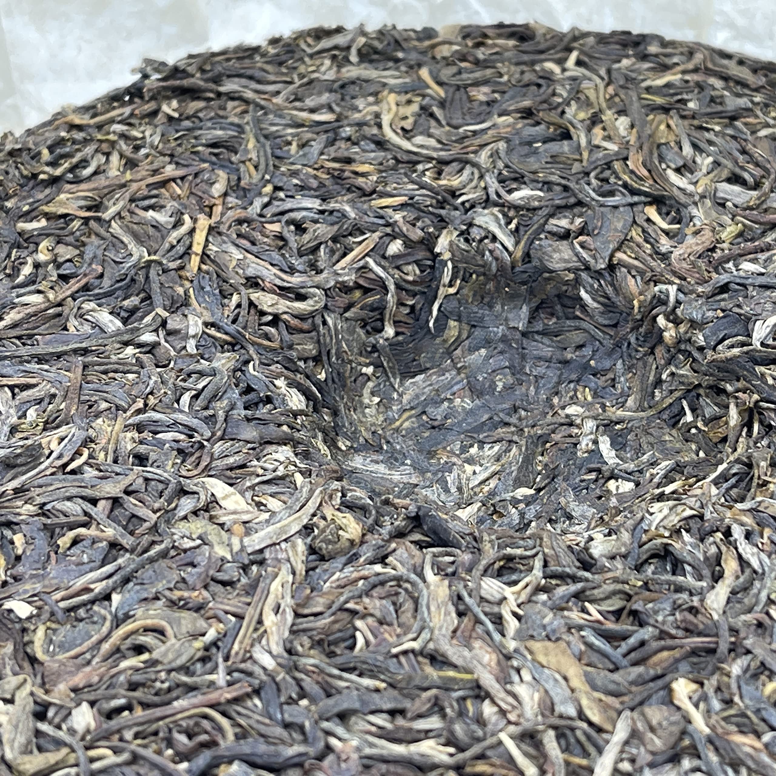Sheng Jia Yuan 2021 Lao Man'e Raw Pu-Erh Tea – 357g (12.6oz) Sheng Puerh Cake – Premium Chinese Tea