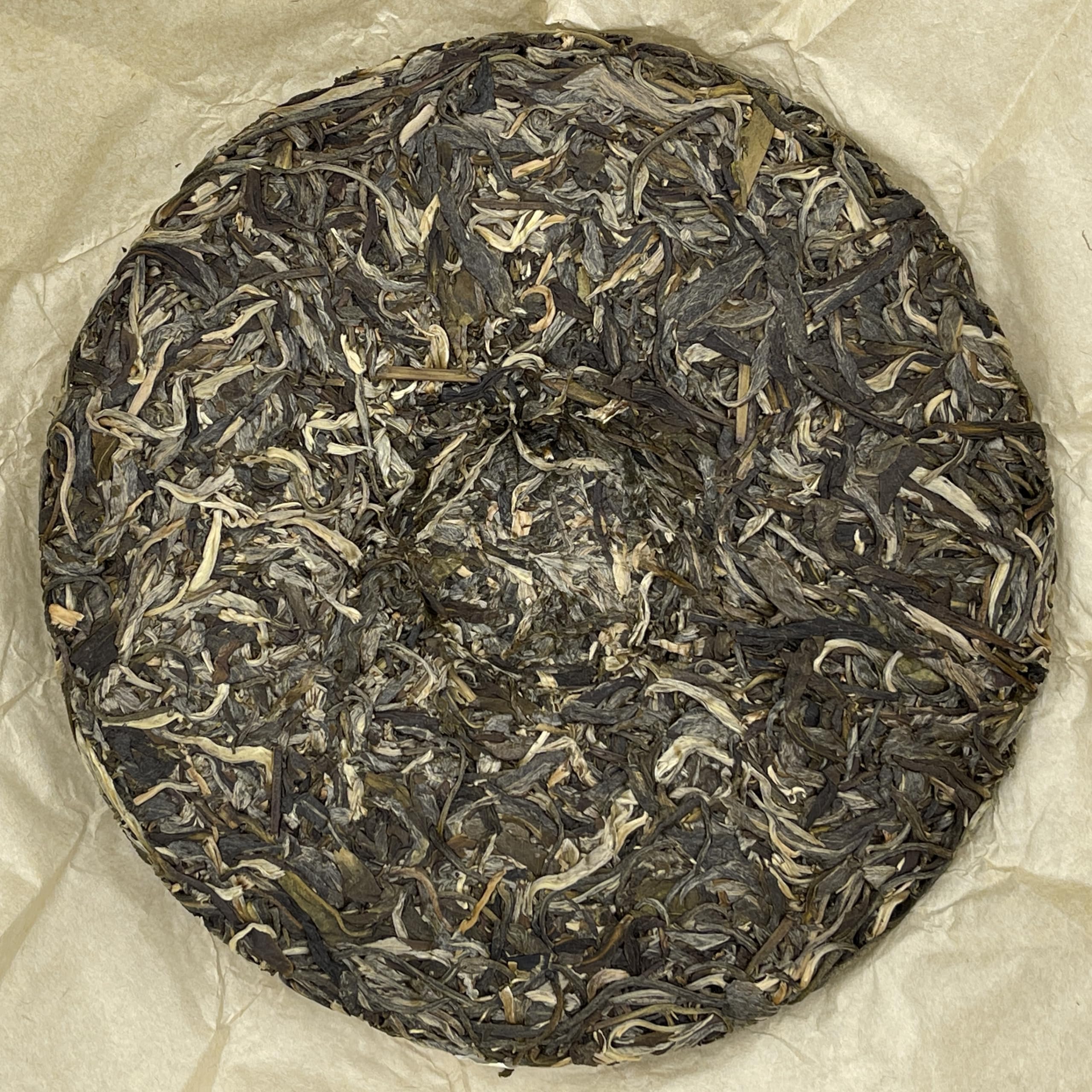 Pu-Erh tea,2023,Eighteen Villages of Mengku-Daxueshan,357g,Raw
