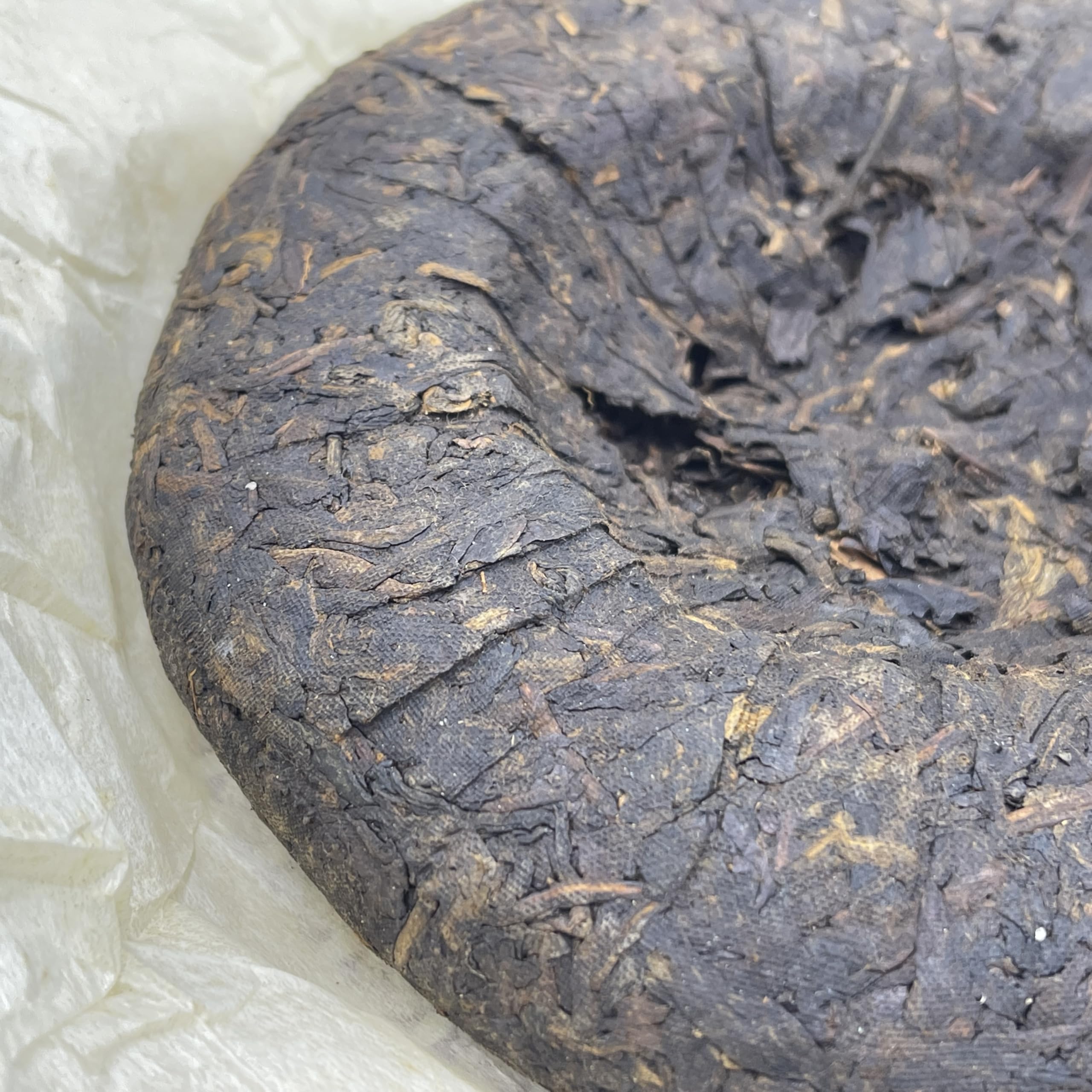2006 Majiuyi Divine Horse Semi-Ripe Pu-erh Tea Cake, 357g, from Yunnan
