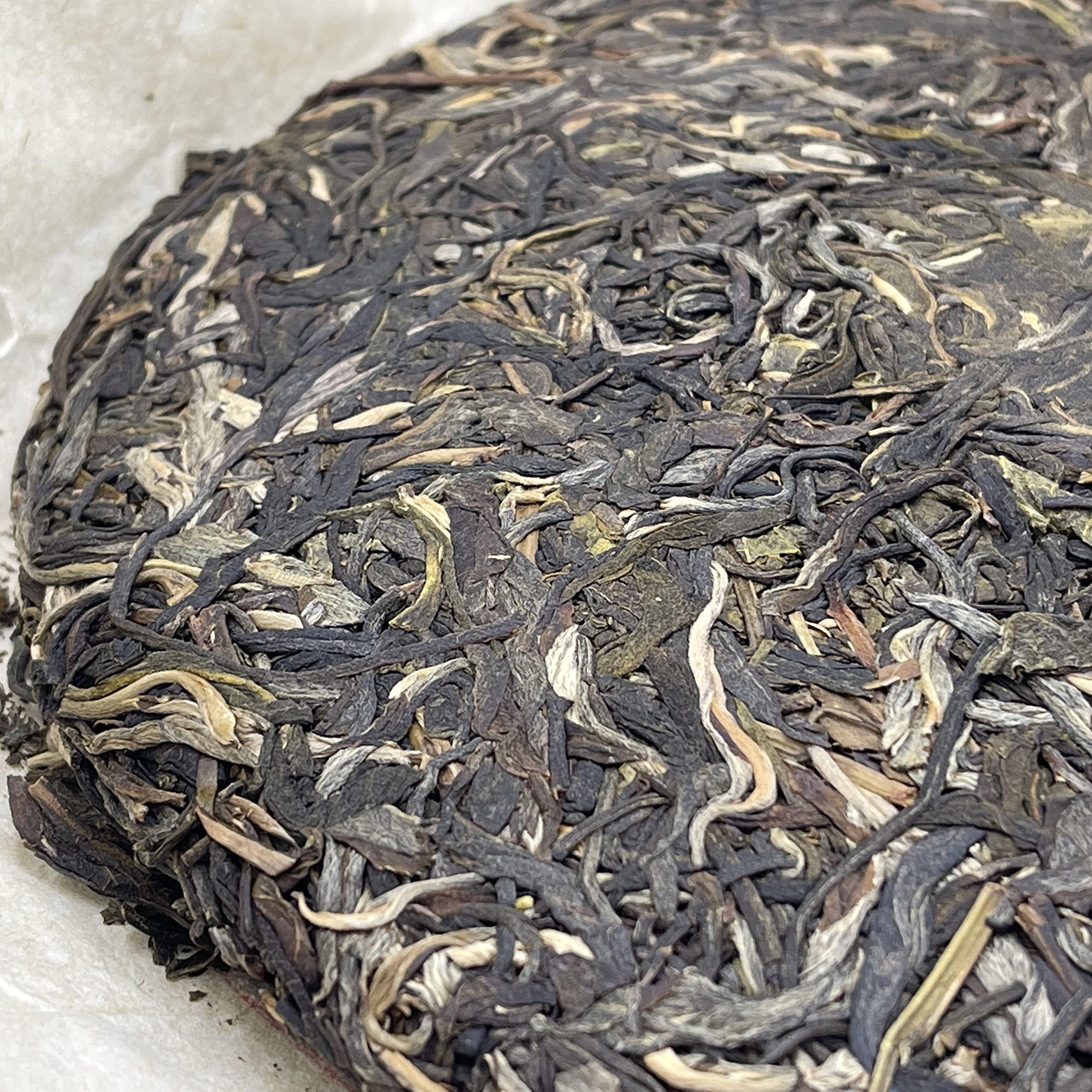 Sheng Jia Yuan Yishanmo 2021 Raw Pu-Erh Tea Cake 357g